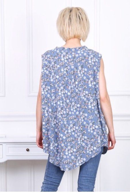 Haut fluide en coton à petites fleurs