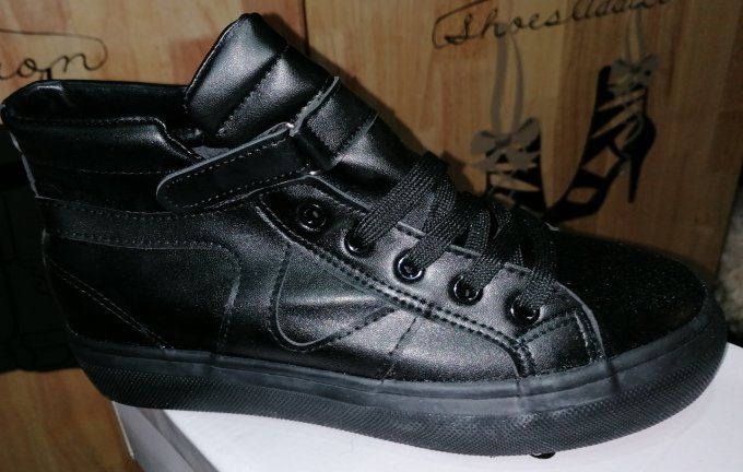 Baskets montantes noires (36/41)