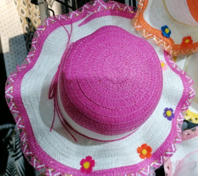 Chapeaux paille/ fleurs (mini miss)