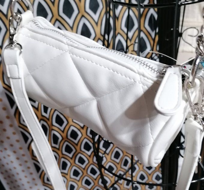 Petit sac polochon blanc matelassé